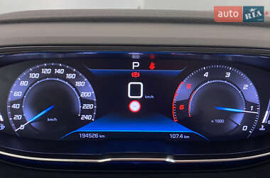 Внедорожник / Кроссовер Peugeot 3008 2020 в 