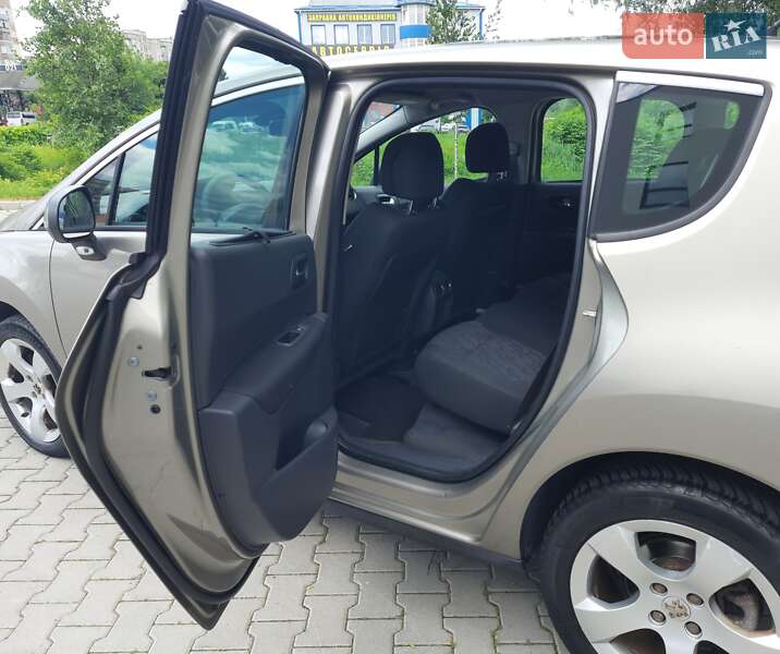 Позашляховик / Кросовер Peugeot 3008 2009 в Хмельницькому