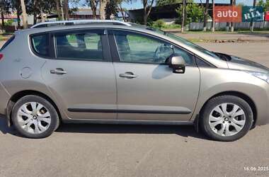 Внедорожник / Кроссовер Peugeot 3008 2011 в 