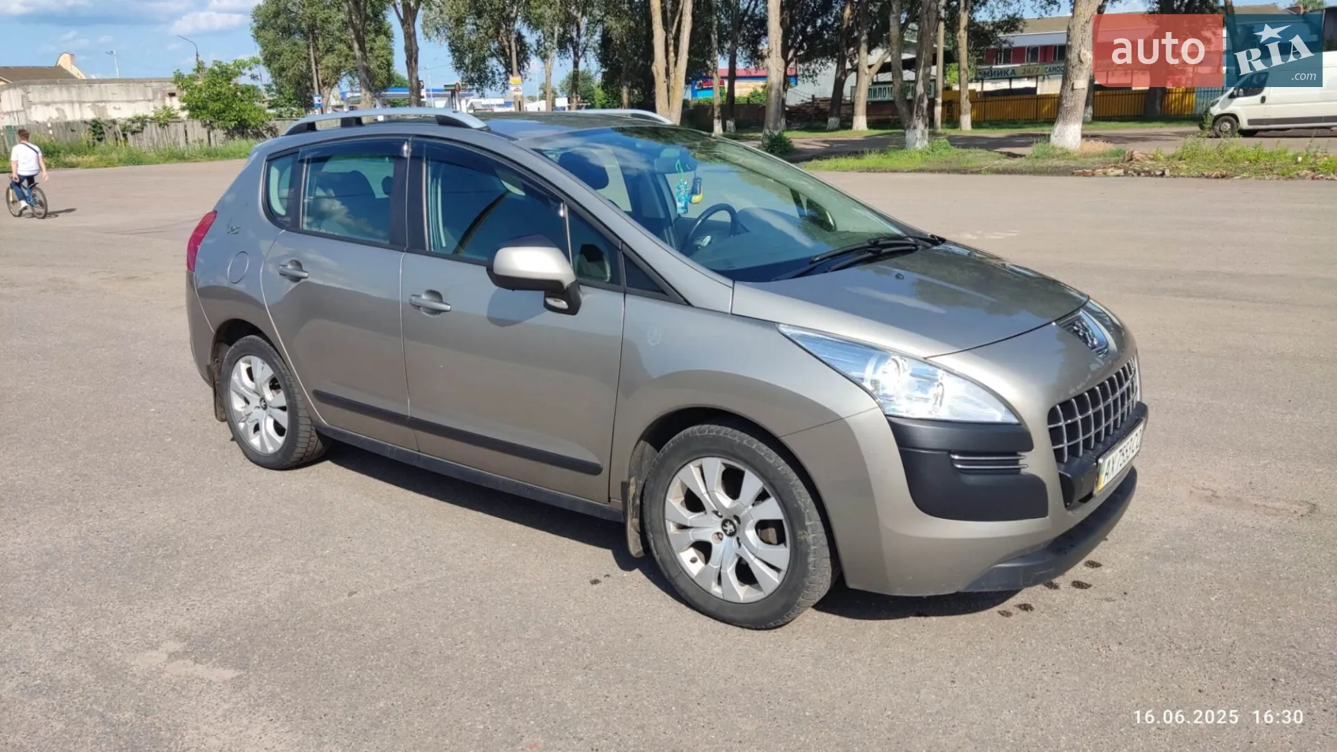 2011 Peugeot 3008 - мініатюра 2