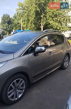Внедорожник / Кроссовер Peugeot 3008 2013 в Ивано-Франковске