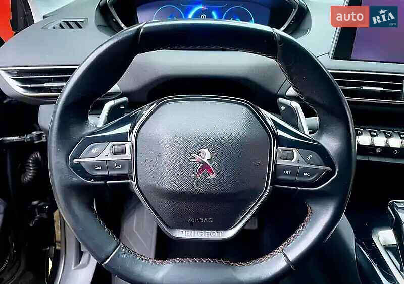 Позашляховик / Кросовер Peugeot 3008 2017 в Стрию