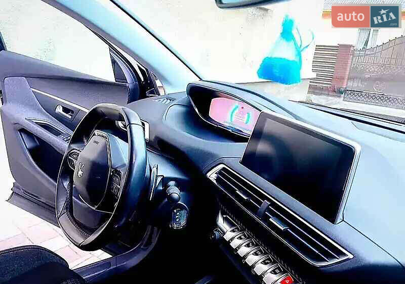 Позашляховик / Кросовер Peugeot 3008 2017 в Стрию