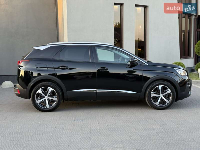Позашляховик / Кросовер Peugeot 3008 2020 в Стрию