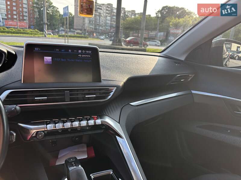 Внедорожник / Кроссовер Peugeot 3008 2018 в Тернополе