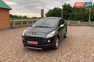 Внедорожник / Кроссовер Peugeot 3008 2012 в Хороле