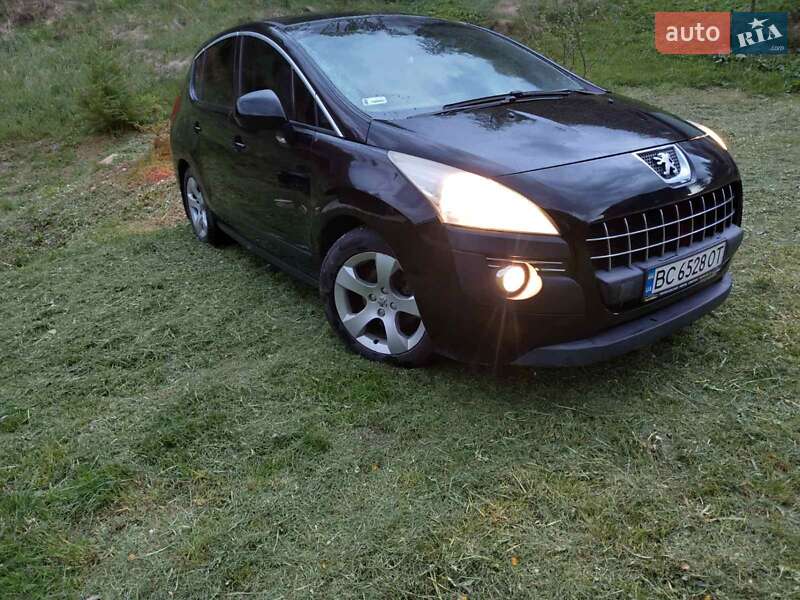 Позашляховик / Кросовер Peugeot 3008 2010 в Сколе