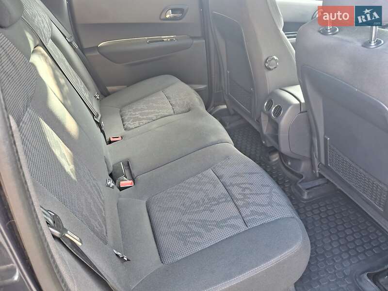 Внедорожник / Кроссовер Peugeot 3008 2012 в Киеве фото 10 Внедорожник / Кроссовер Peugeot 3008 2012 в Киеве