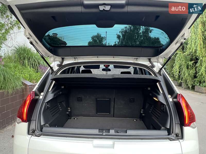 Позашляховик / Кросовер Peugeot 3008 2013 в Дніпрі