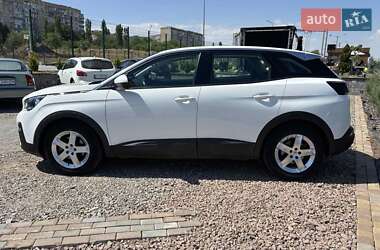 Внедорожник / Кроссовер Peugeot 3008 2018 в Южном