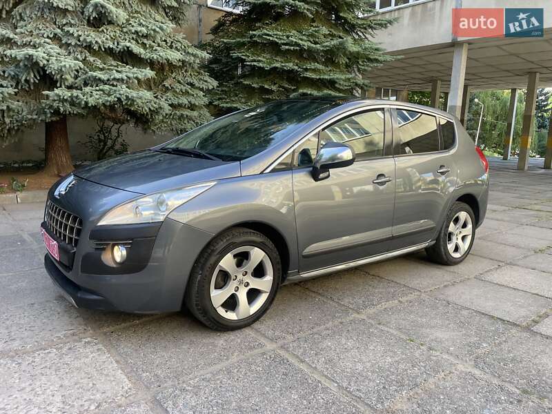 Peugeot 3008 2011