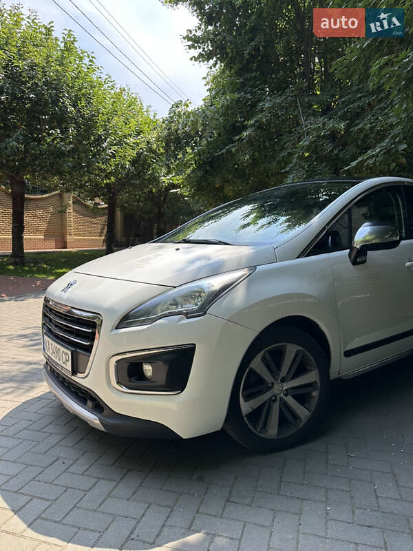 Позашляховик / Кросовер Peugeot 3008 2015 в Запоріжжі