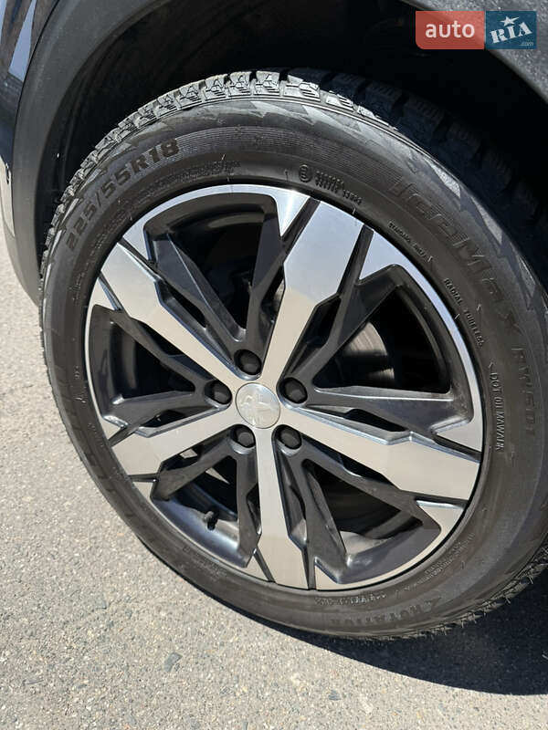Позашляховик / Кросовер Peugeot 3008 2018 в Черкасах