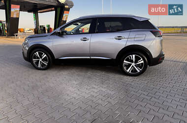 Позашляховик / Кросовер Peugeot 3008 2021 в 
