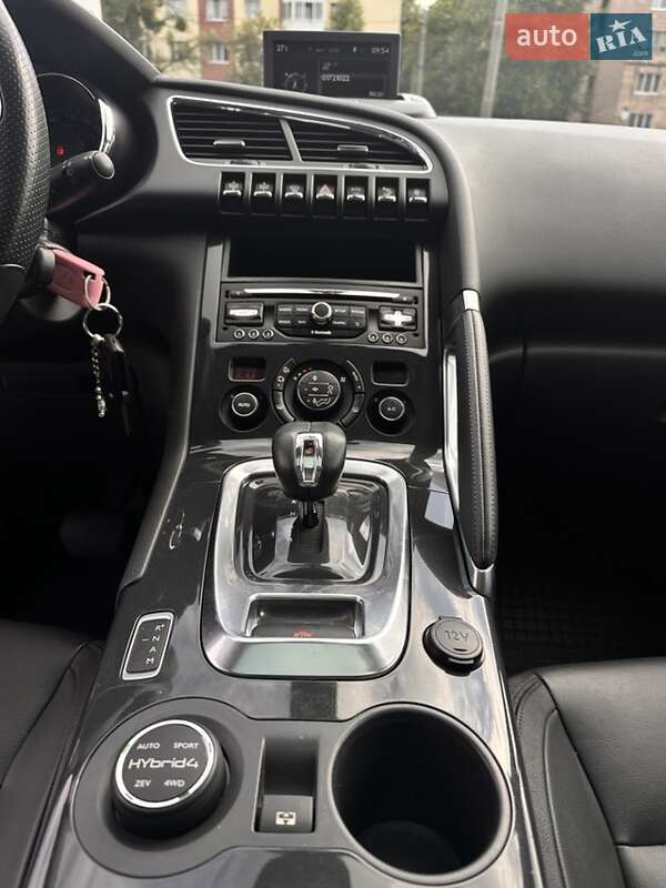 Позашляховик / Кросовер Peugeot 3008 2013 в Рівному