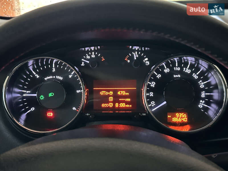 Внедорожник / Кроссовер Peugeot 3008 2016 в Самборе
