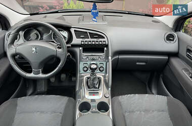 Позашляховик / Кросовер Peugeot 3008 2012 в 