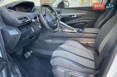 Внедорожник / Кроссовер Peugeot 3008 2020 в 