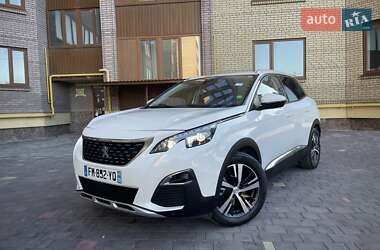 Внедорожник / Кроссовер Peugeot 3008 2020 в 