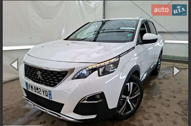 Внедорожник / Кроссовер Peugeot 3008 2020 в 
