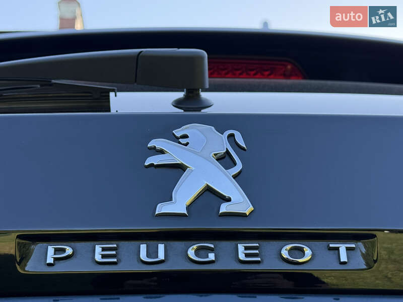 Позашляховик / Кросовер Peugeot 3008 2022 в Трускавці