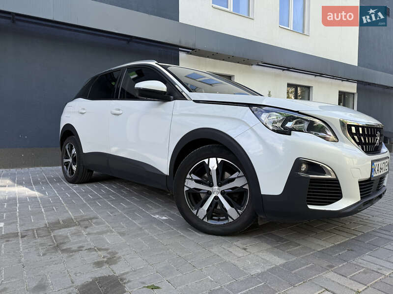 Внедорожник / Кроссовер Peugeot 3008 2017 в Черновцах