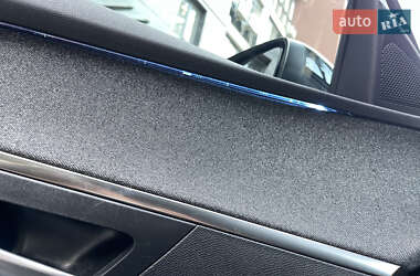 Позашляховик / Кросовер Peugeot 3008 2020 в 