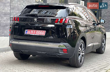 Позашляховик / Кросовер Peugeot 3008 2020 в 