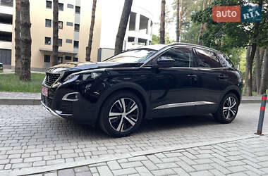 Позашляховик / Кросовер Peugeot 3008 2020 в 