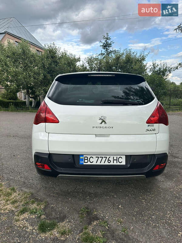 Внедорожник / Кроссовер Peugeot 3008 2012 в Буске