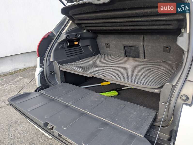 Позашляховик / Кросовер Peugeot 3008 2012 в Львові