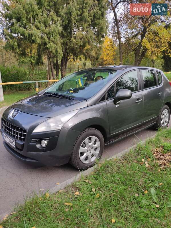 Внедорожник / Кроссовер Peugeot 3008 2012 в Ровно