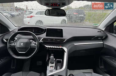 Внедорожник / Кроссовер Peugeot 3008 2020 в 