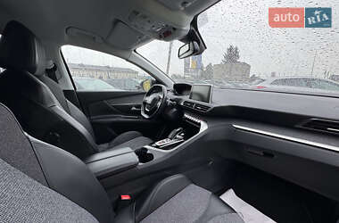 Внедорожник / Кроссовер Peugeot 3008 2020 в 
