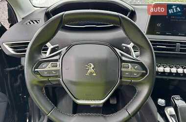 Внедорожник / Кроссовер Peugeot 3008 2020 в 