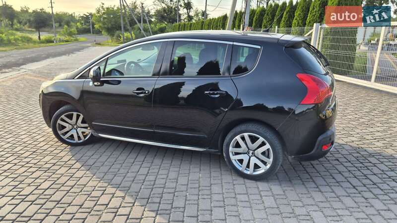 Позашляховик / Кросовер Peugeot 3008 2012 в Львові