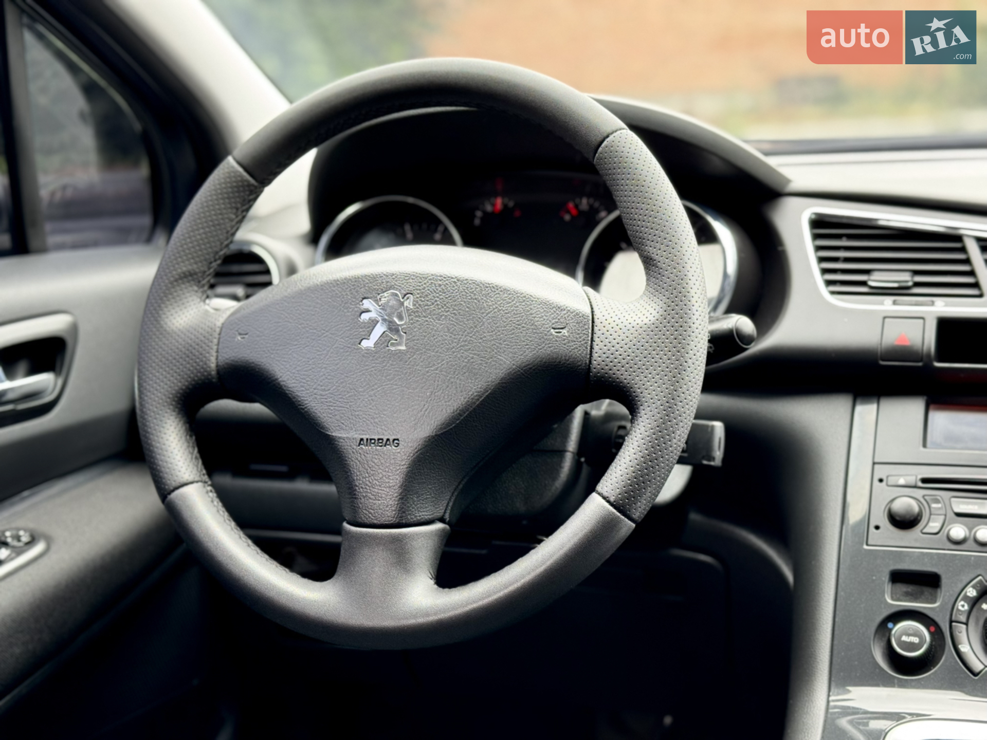 2010 Peugeot 3008 - мініатюра 33