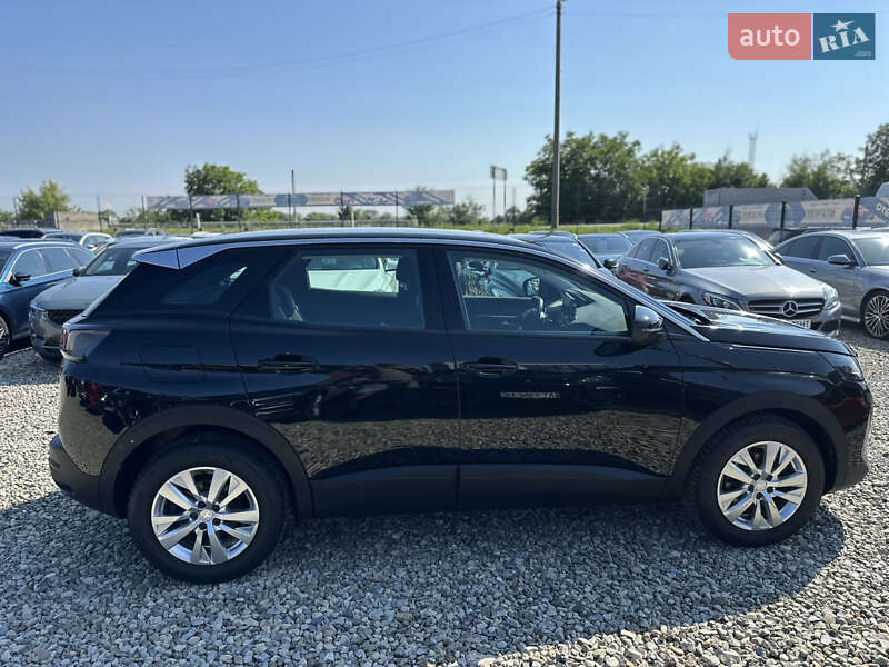 Внедорожник / Кроссовер Peugeot 3008 2022 в Ивано-Франковске