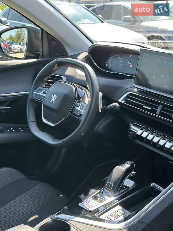 Внедорожник / Кроссовер Peugeot 3008 2022 в Ивано-Франковске
