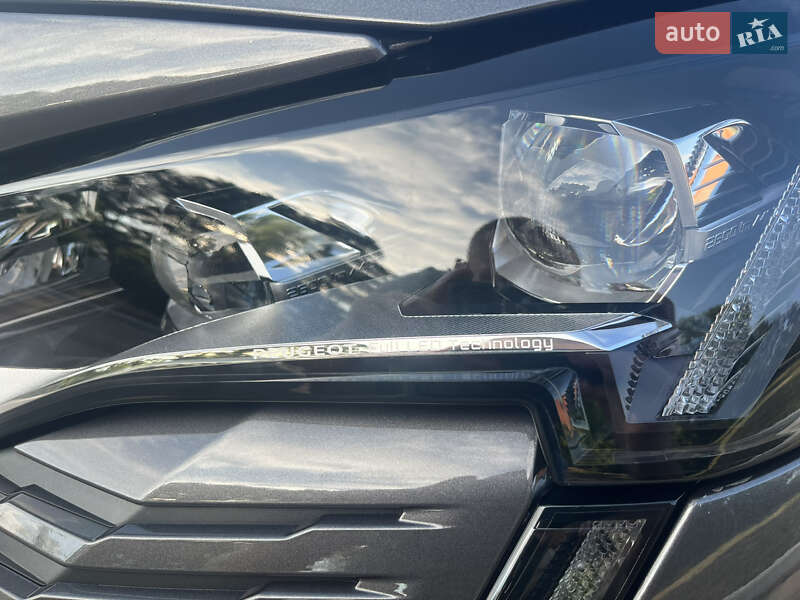 Позашляховик / Кросовер Peugeot 3008 2021 в Кропивницькому