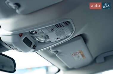 Позашляховик / Кросовер Peugeot 3008 2020 в 
