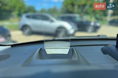 Внедорожник / Кроссовер Peugeot 3008 2011 в 