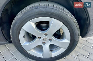 Внедорожник / Кроссовер Peugeot 3008 2013 в 
