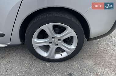 Внедорожник / Кроссовер Peugeot 3008 2012 в 
