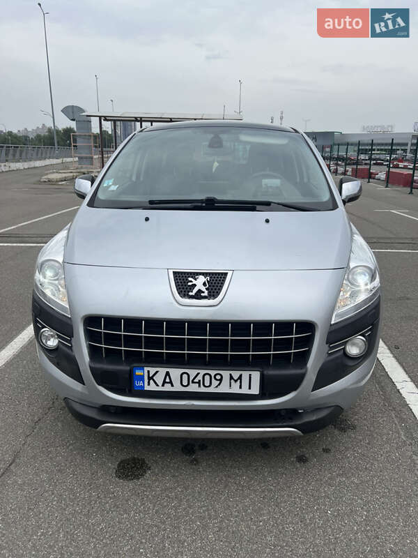 Позашляховик / Кросовер Peugeot 3008 2012 в Києві