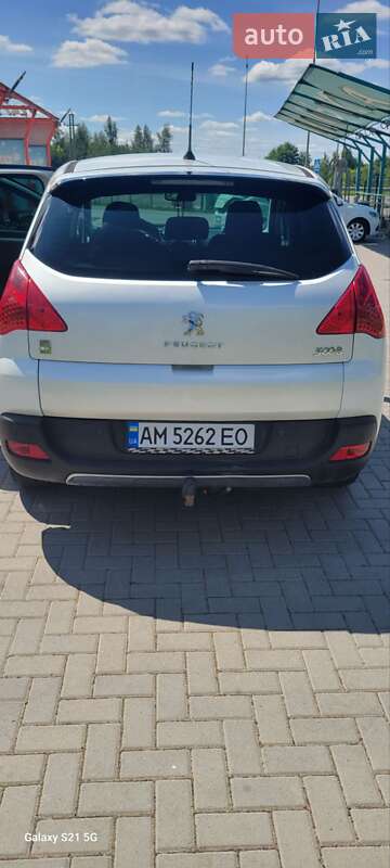 Позашляховик / Кросовер Peugeot 3008 2012 в Житомирі