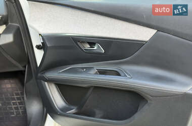 Внедорожник / Кроссовер Peugeot 3008 2022 в 