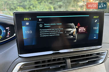 Внедорожник / Кроссовер Peugeot 3008 2022 в 