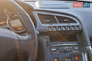 Внедорожник / Кроссовер Peugeot 3008 2011 в 