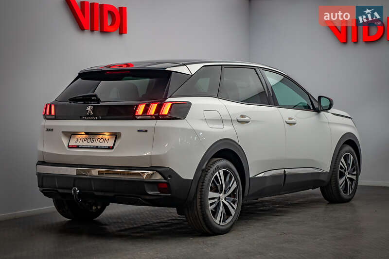 Внедорожник / Кроссовер Peugeot 3008 2016 в Киеве